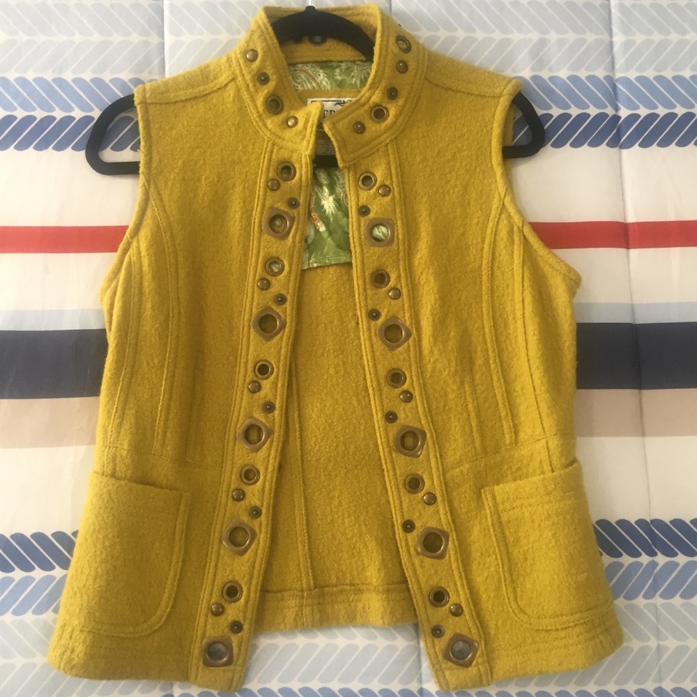Tria 100% Wool Vest